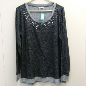 NWT Maurices jeweld top